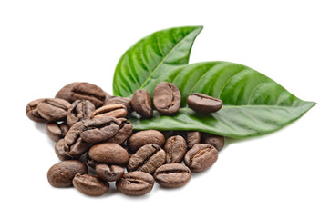 coffee grains and leaves - 144108870