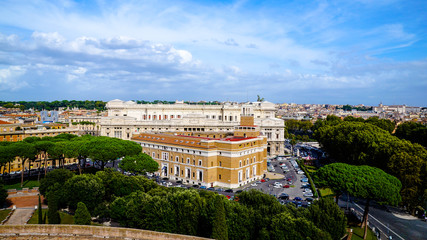 Fototapeta na wymiar Blick über die Dächer Roms vom Castel San Angelo