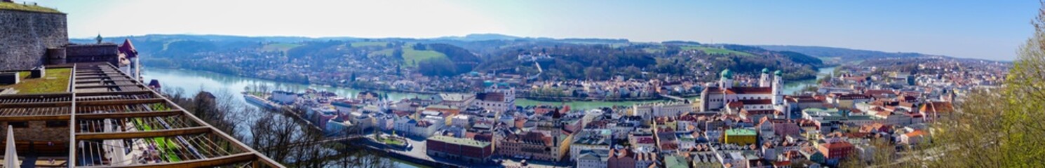 Fototapeta na wymiar Stadtpanorama Passau
