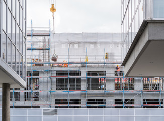 Großbaustelle mit Gerüst