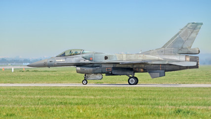 F-16