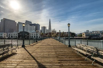 Zelfklevend Fotobehang Pier 7 view of Downtown skyline - San Francisco, California, USA © diegograndi