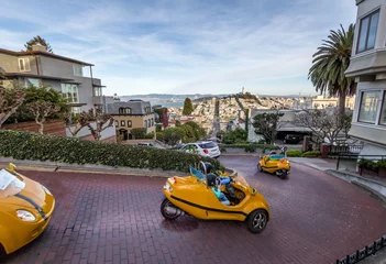 Foto op Plexiglas Lombard Street - San Francisco, Californië, VS © diegograndi