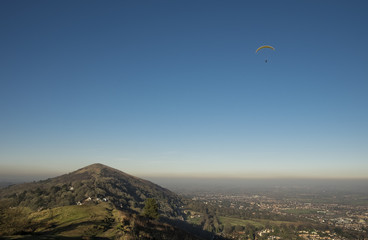 Paragliding from the Malvern Hills