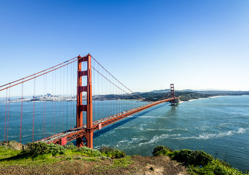 Golden Gate Bridge and city Skyline - San Francisco, California, USA