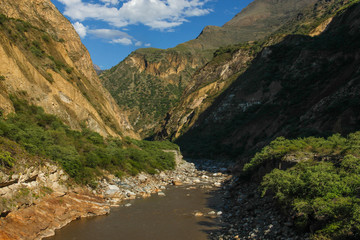 Fototapeta na wymiar Apurimac River in Vilcabamba range of the Andes Mountains, Peru