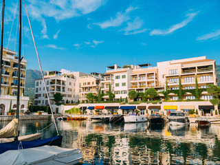 District Porto Montenegro, Elite cottages, villas by the sea, Hotels and restaurants. Elite life in Montenegro, Tivat. Immobility for the rich.
