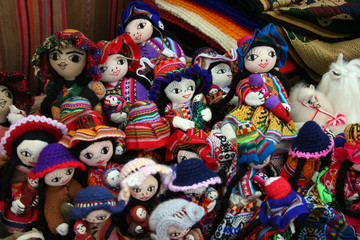 Handmade Peruvian Dolls at Souvenir Market &ndash; Traditional Folk Art