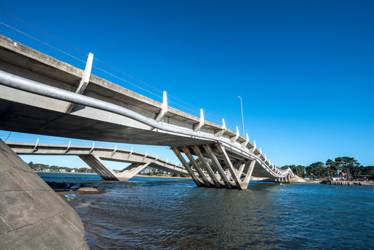 Wavy-gravy bridge located in La Barra, Maldonado, Uruguay