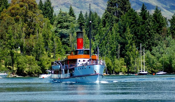 TSS Earnslaw