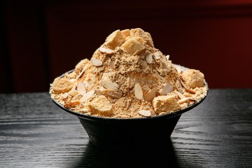 shaved ice with rice cake, 인절미빙수