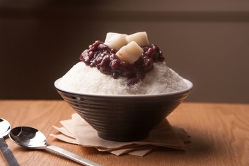 red bean shaved ice