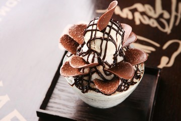 shaved ice with chocolate, 초코빙수