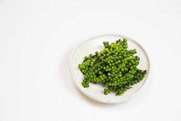 カンボジアの生コショウ