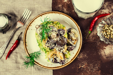 Stewed mushrooms with potatoes