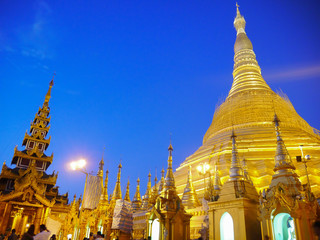 Fototapeta premium Shwedadon pagoda