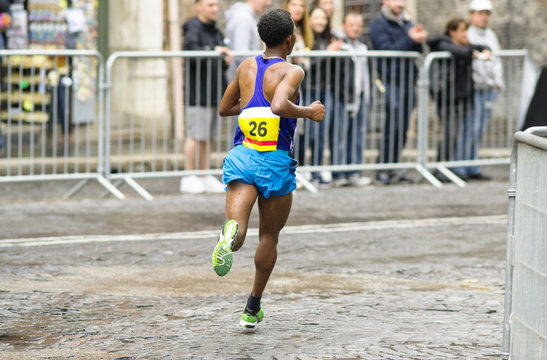 maratoneta africano