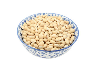 Neavy beans in a china bowl