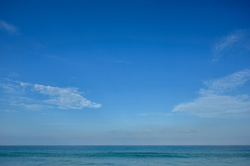 Naklejka na ściany i meble Blue sea and perfect sky