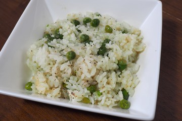 グリーンピースご飯