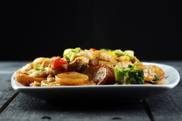 Healthy Cooking Chicken Broccoli and Sweet Potato