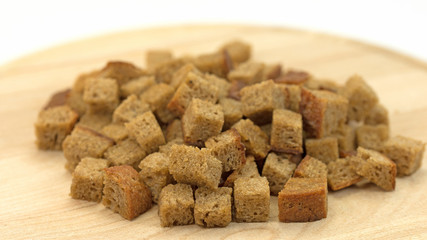 Geröstete Brotwürfel