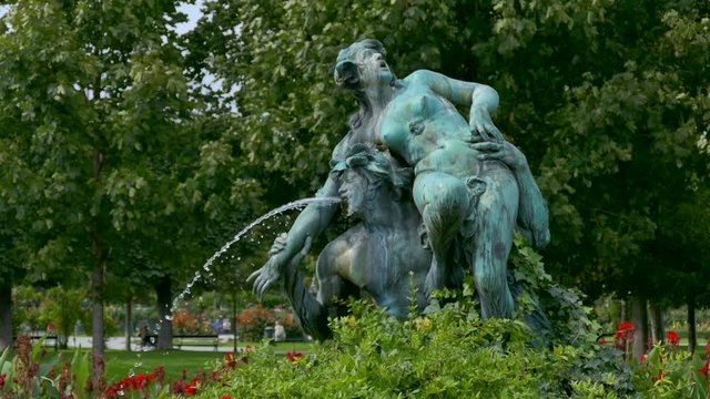 Fountain in the Volksgarten Park, Austria, Europe
