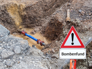 Warnschild Bombenfund