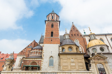Fototapeta na wymiar Cathedral at Wawel castle in Krakow, Poland