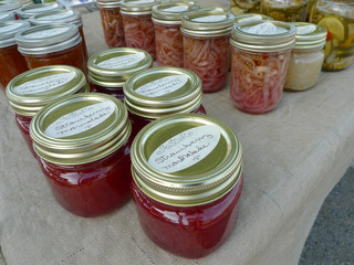 Hot Squash Pickles home made spicy canned pickles