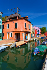 Fototapeta na wymiar architecture of Burano island, Italy.