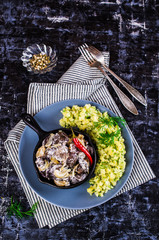 Stewed mushrooms with potatoes