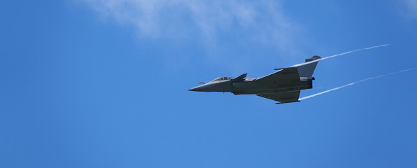 bannière avion de chasse 2