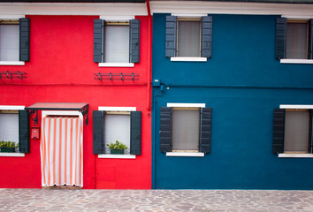 Fototapeta na wymiar Colorful facade, wall in Burano island in Venice,