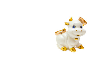 Obraz premium Wedding rings on the cow - Isolated