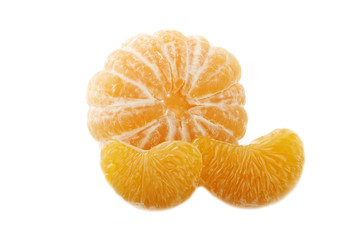 mandarine slices isolated