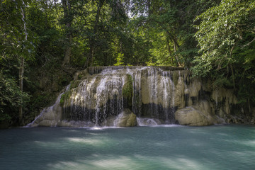 Fototapeta na wymiar Peaceful waterfall
