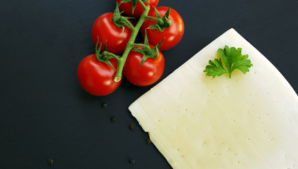 White cheese with tomatoes