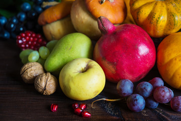 Obraz na płótnie Canvas Rich harvest of various fruits and vegetables