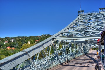 Blaues Wunder Brückenkonstruktion Löschwitz Sachsen
