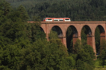 Urlaubsgebiet Odenwald Viadukt