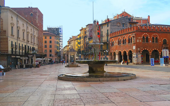 Piazza Delle Erbe, Verona, Italy