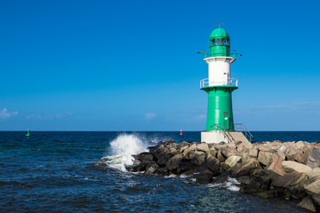 Obraz premium Die Mole in Warnemünde