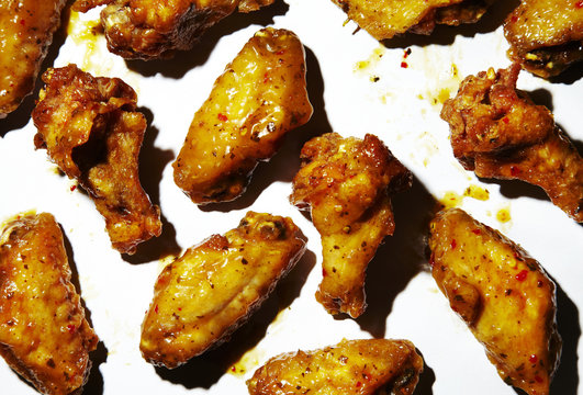 Chicken wings with citrus glaze 