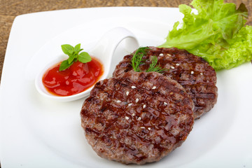 Grilled burger cutlet