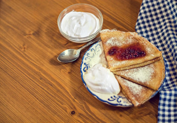Pancakes with sour cream