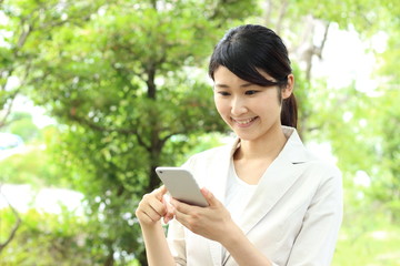 女性