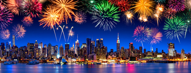 New York City Panorama mit Feuerwerk