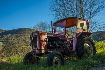 Obraz premium vieux tracteur