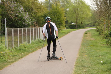 Rollerski laufen